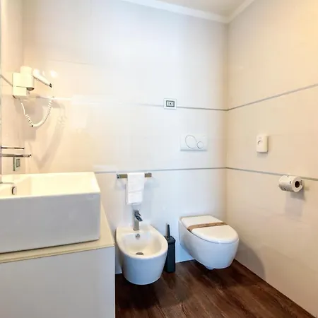 Bed & Breakfast H2o 4*